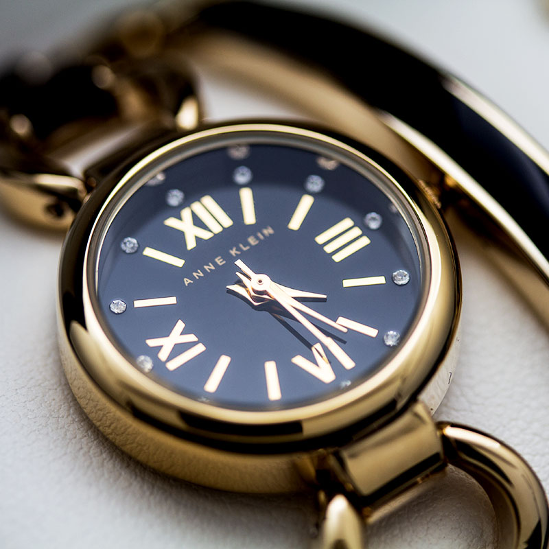 Anne Klein 1982BKST